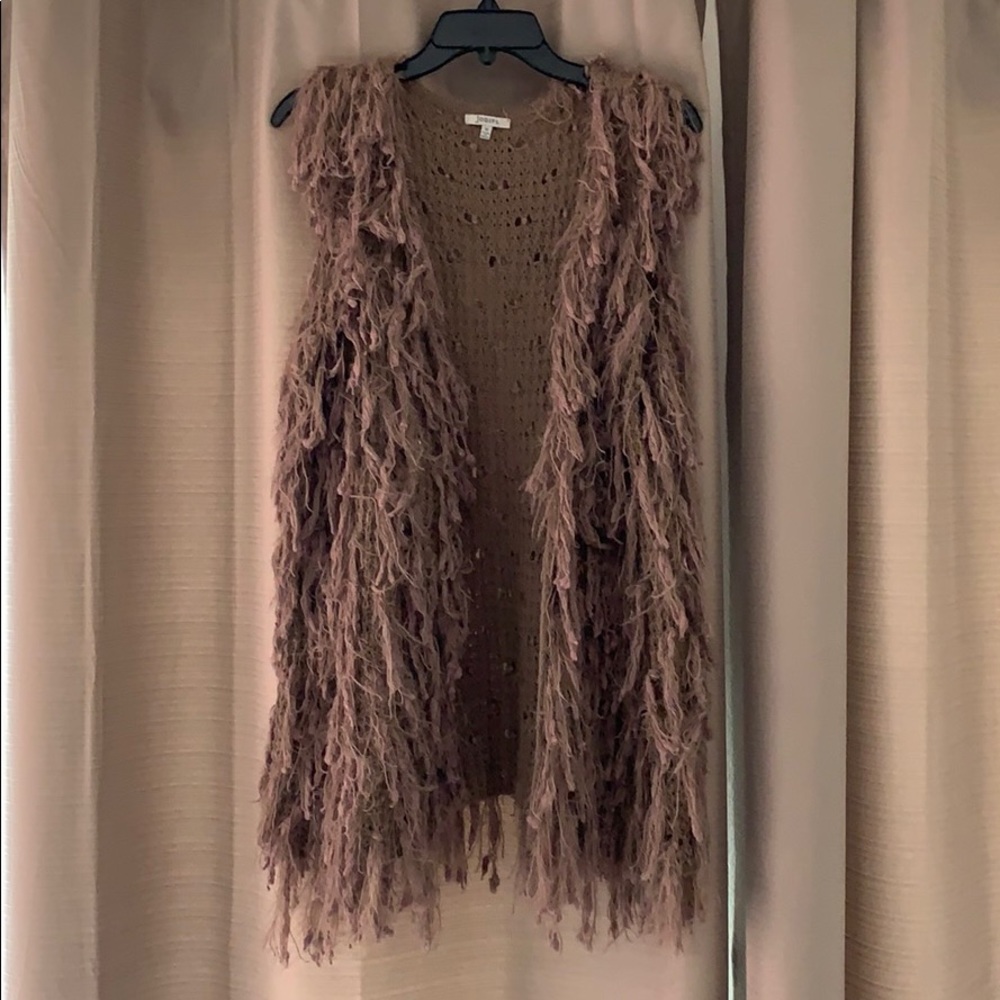 Boutique vest